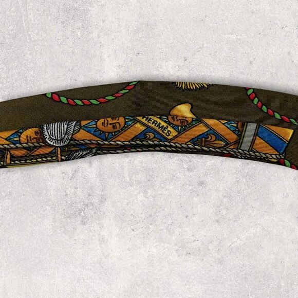 Hermes Paris Silk Necktie Red Equestrian Royal France Crest Emblem Designer - Picture 10 of 11